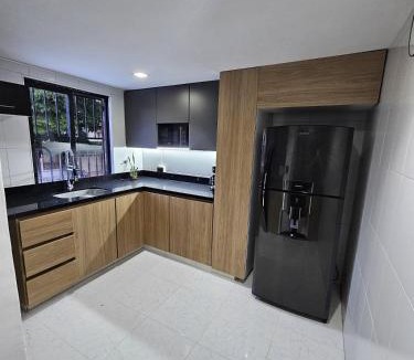 La America House | Casa luz