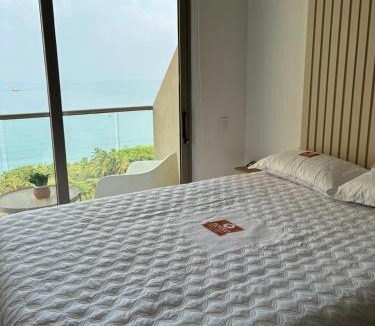 Santa Marta Apartment | Apartment suite with ocean views in Bello Horizonte