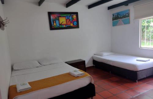 Villeta Hotel | Finca Hotel La Playa Villeta