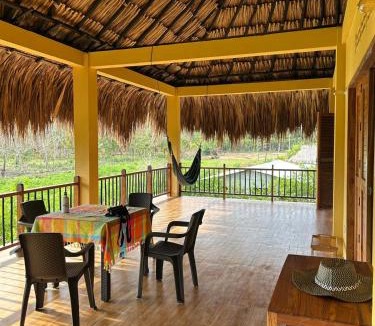 San Bernardo del Viento Apartment | Refugio de aviturismo en el mar Caribe