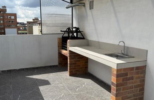 Quinta Paredes Apartment | Loft de lujo cerca a Embajada USA y Corferias