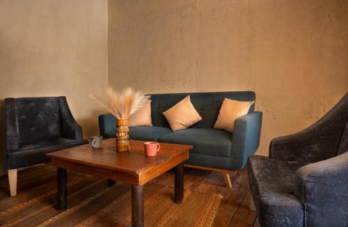 Palomino Villa | Villa Arum - Casas La Floristeria