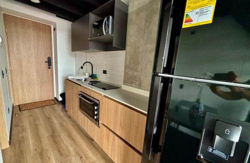 Quinta Paredes Apartment | USA Embassy Corferias Malls Security 10 minutes to Connecta
