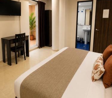 Laureles Hotel | Raí home