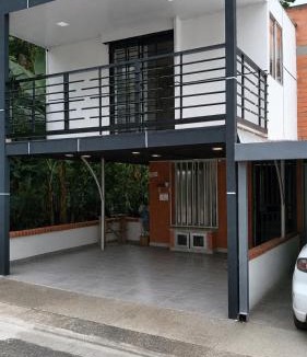 Pereira House | Casa en Villa Verde Pereira