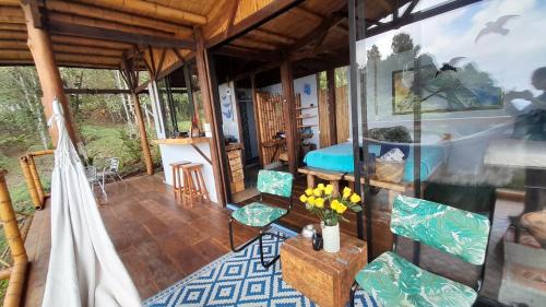 Cali Cabin | Lunanueva