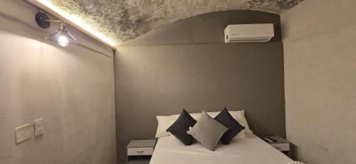 Cartagena Walled City Hotel | Agena Cabrero