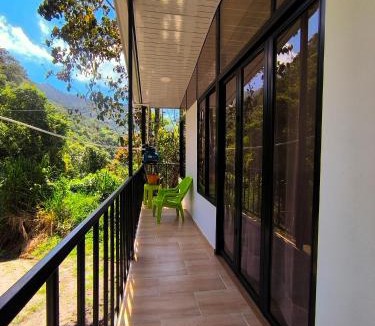 Vergara House | Alma Luna Chalet