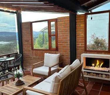 Paipa Ski Chalet | Villa Bremen, Hospedaje Rural con vista al Lago