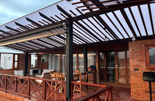 Paipa Ski Chalet | Villa Bremen, Hospedaje Rural con vista al Lago