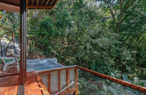Sopetran House | Cabaña El Bosque - En medio del bosque - Jacuzzi Privado con Calefacción y Malla Catamarán - Cerca a Medellin