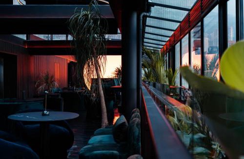 Zona Rosa Hotel | Calle Flora Hotel by Jalo