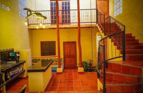 Soacha House | Casa LAS TRES REINAS