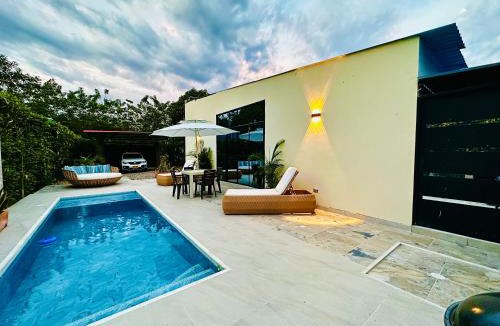 Ricaurte Apartment | Villa Paz Casa tranquila con piscina privada