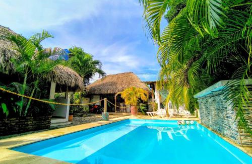 Palomino Hotel | El Leon Feliz Palomino