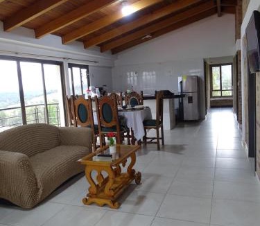 Paipa House | Cabaña Campestre Bellavista