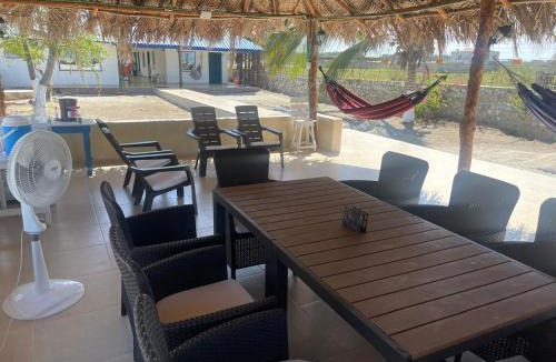 Puebloviejo Villa | Villa Liz