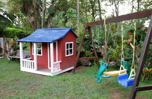 Pereira House | El Jardín de los Colibríes - Pereira, Risaralda