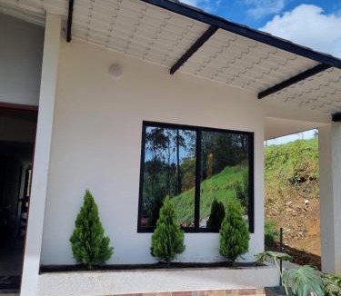 Chiquinquira House | "Refugio campestre familiar - Cálido, cómodo y totalmente equipado" y zona de juegos