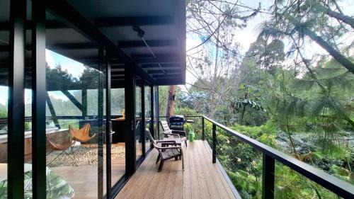 Guarne Resort | Tranquil Holiday Park Retreat in Guarne, Antioquia