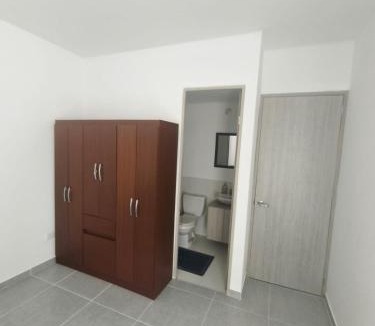 Restrepo Apartment | Balcones del Bosque 14 -402