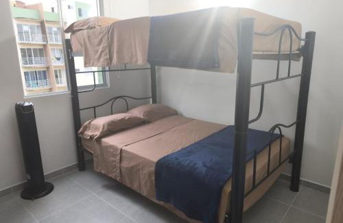 Restrepo Apartment | Balcones del Bosque 14 -402