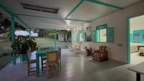 Palmira House | Masajo La casa del avión