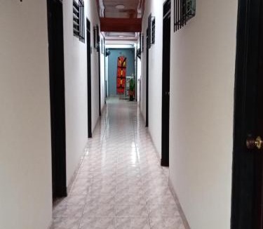 Guadalajara de Buga Hotel | Hospedaje Santa Bárbara