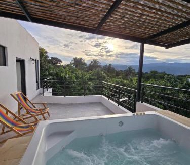 La Mesa House | El Ensueño - Rest House