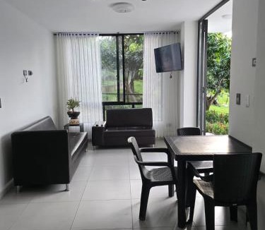 La Mesa House | El Ensueño - Rest House