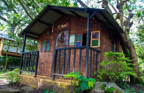 Chinauta Hotel | CABAÑA TIPO CAMPING , PISCINA, PUENTES DE AVENTURA, GRANJA baño compartido
