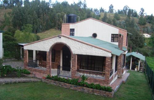 Paipa House | Cabañas Villa del Dorado