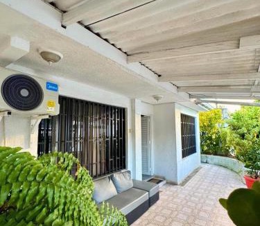 Punta Hansa House | Sea Star Inn
