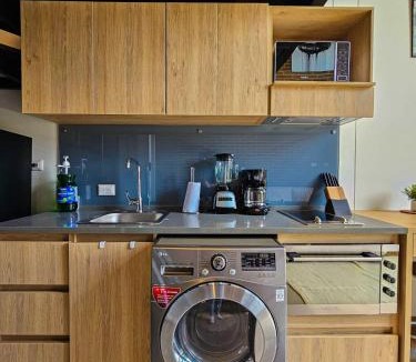 Barrios Unidos Apartment | Luxury penthouse with Jacuzzi near the "T" area