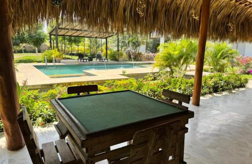Sabanagrande Apartment | Villa de Lujo con Piscina y Jacuzzi Privado