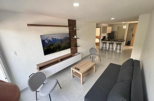 Pinchote Apartment | Modern 2BR Apartment with Balcony in San Gil PERFECT