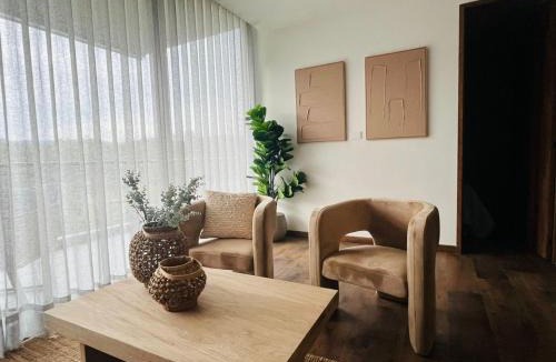 Retiro Apartment | Refined 2BR 2Bed Country Suite | El Retiro, Ant