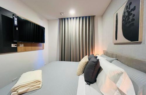 Retiro Apartment | Refined 2BR 2Bed Country Suite | El Retiro, Ant