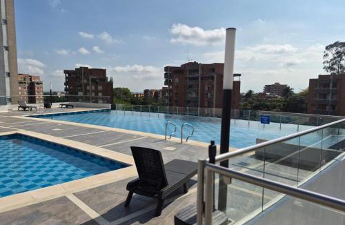 Ciudad Jardin Apartment | Exclusive 13th-Floor Luxury Apt in Garden City