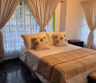 Vergara House | Solarte Hostel