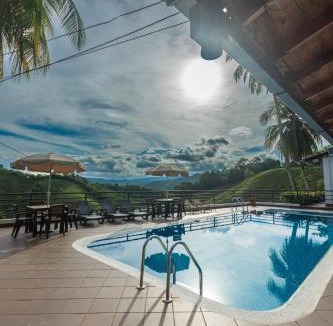 Puerto Triunfo Hotel | Hotel Casa Encanto