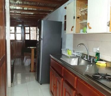 Gaira Apartment | Humilde Rustica Cabaña Juan Pablo II-Humble Rustic Cabin Juan Pablo II