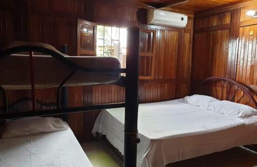 Gaira Apartment | Humilde Rustica Cabaña Juan Pablo II-Humble Rustic Cabin Juan Pablo II