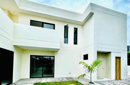 Papare Villa | Villa Sierra Mar