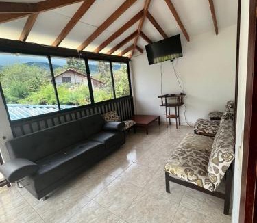 Calima Hotel | Lago Calima Hostel