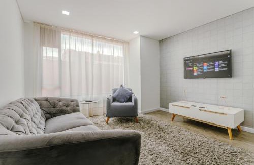 Chia Apartment | Modern & Cozy Escape for Two Well-Located in Chía