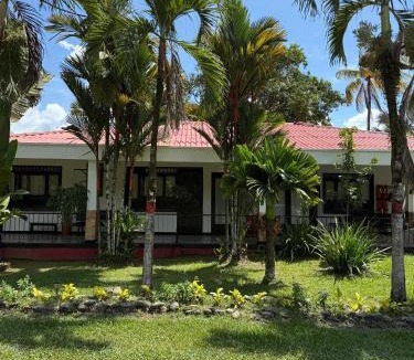 Villavicencio Hotel | Lagos de Samarcanda