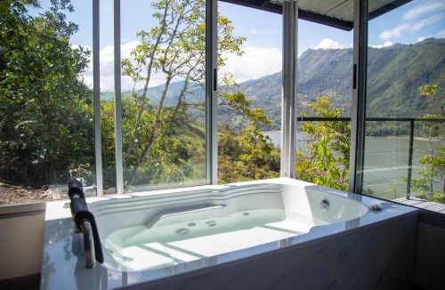 Bata House | Altavista Tinyhouse