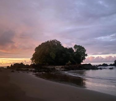 Nuqui Bed & Breakfast | Paraisurf colombia