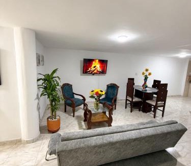 Guadalajara de Buga Apartment | Confort con aire AC cerca a la basílica en Buga